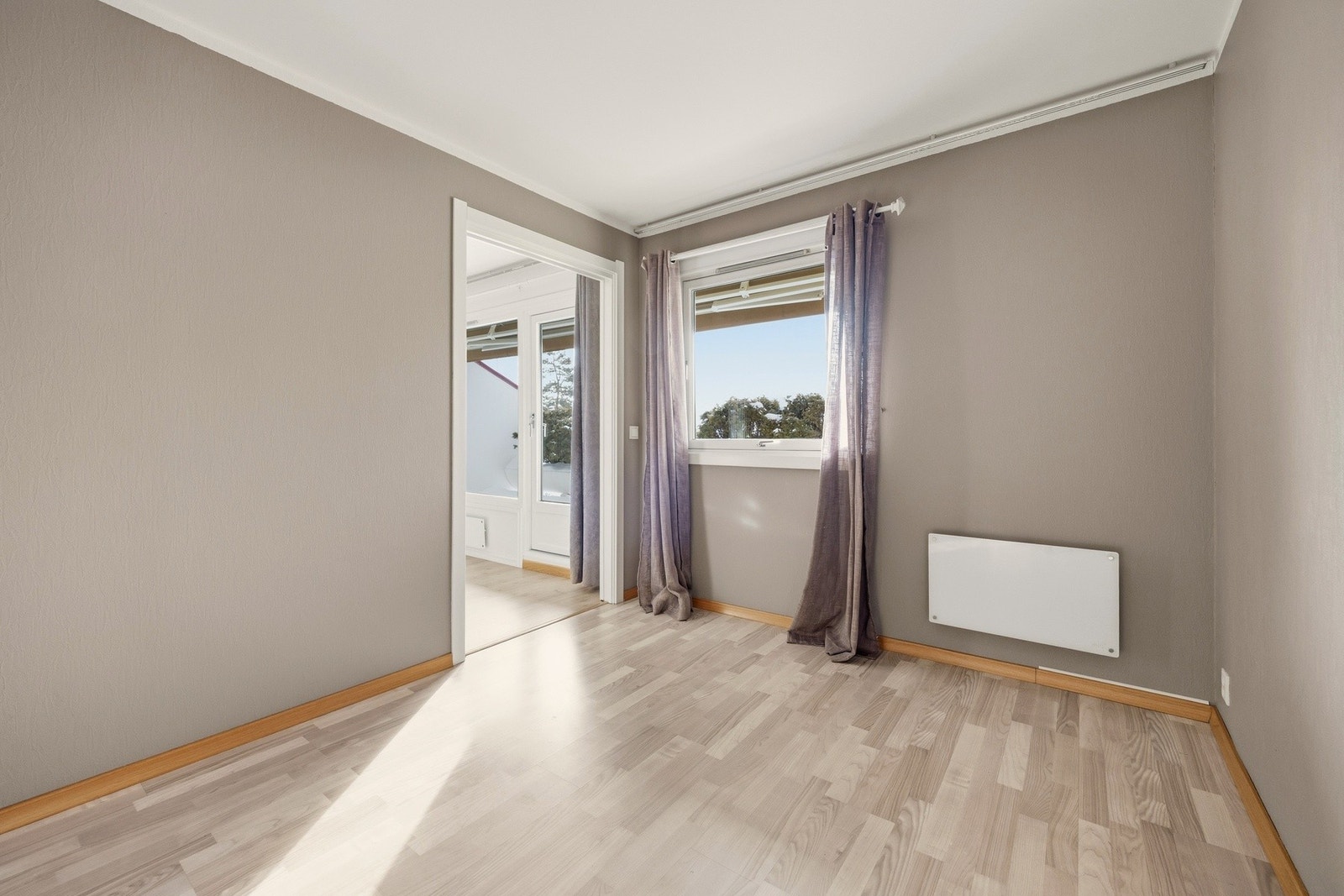 Romslig hovedsoverom Galleribilde