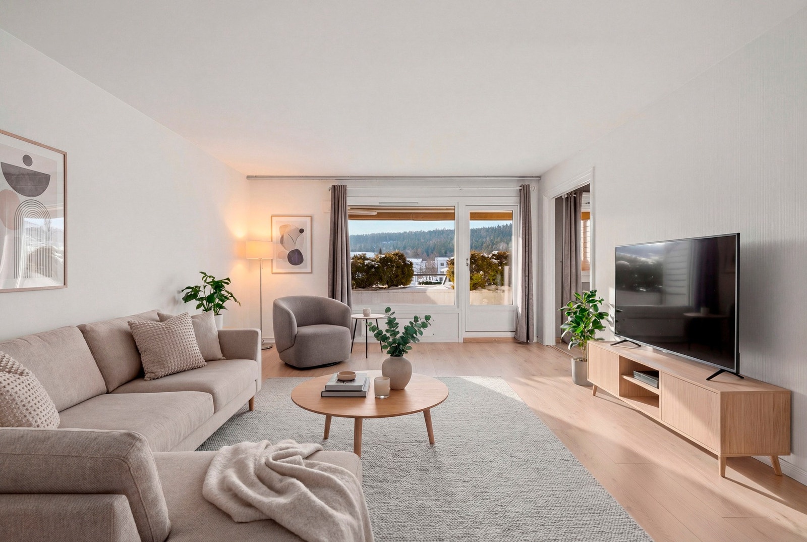 En lys og praktisk 2-roms leilighet i rolige omgivelser.
(Rommet er digitalt stylet for å illustrer hvordan det kan se ut.) Galleribilde