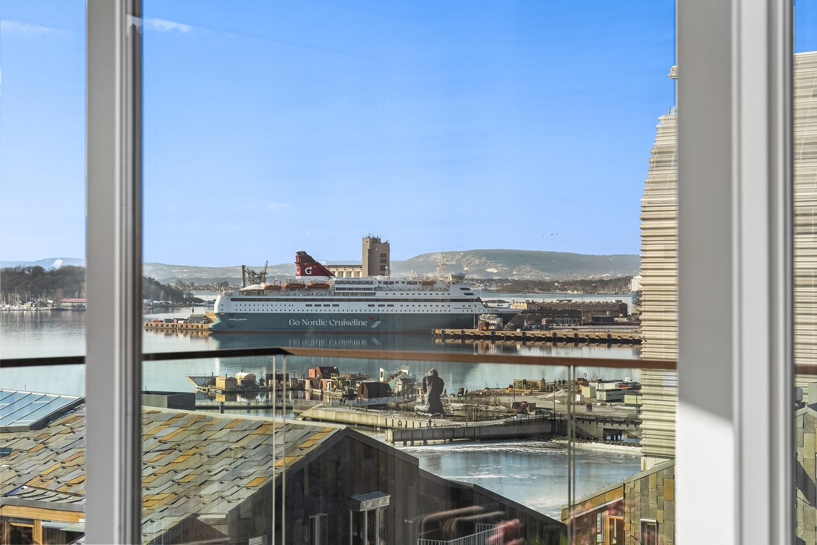 Her ser man hele innseilingen til Oslo og har fin utsikt mot bl.a. Hovedøya, Bygdøy m.m. Galleribilde