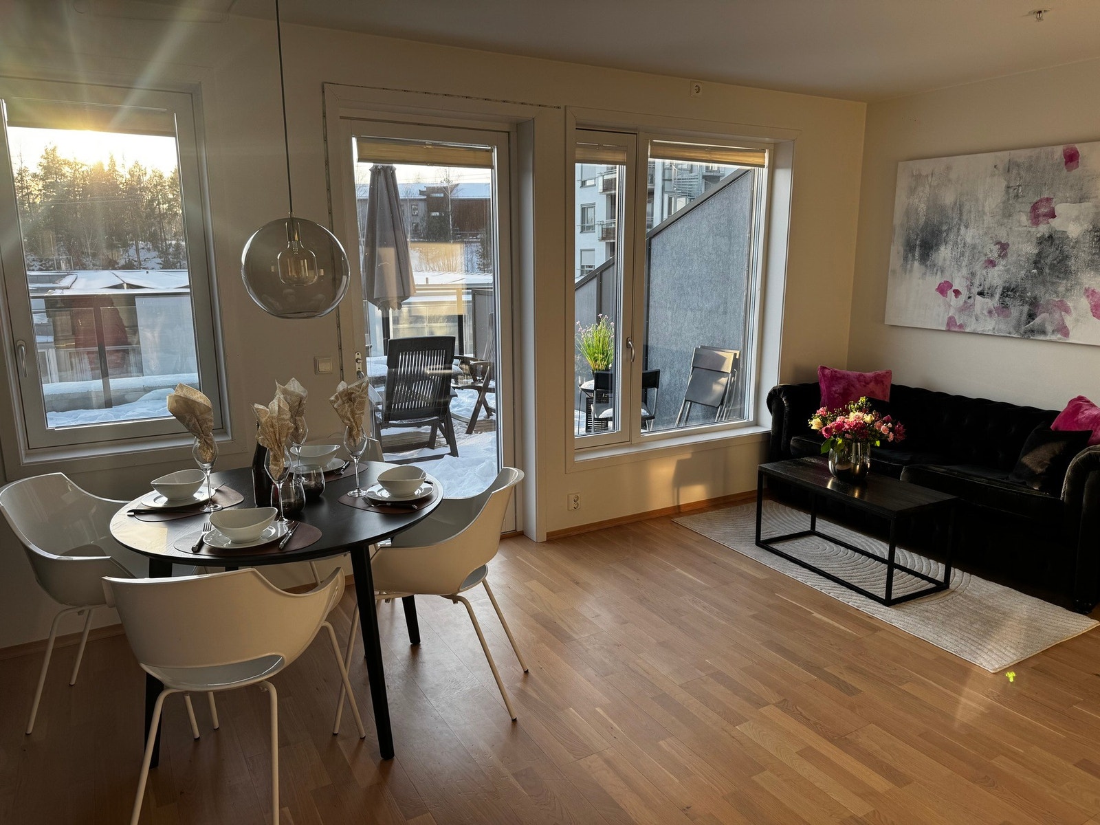 Selgers egne bilder Galleribilde