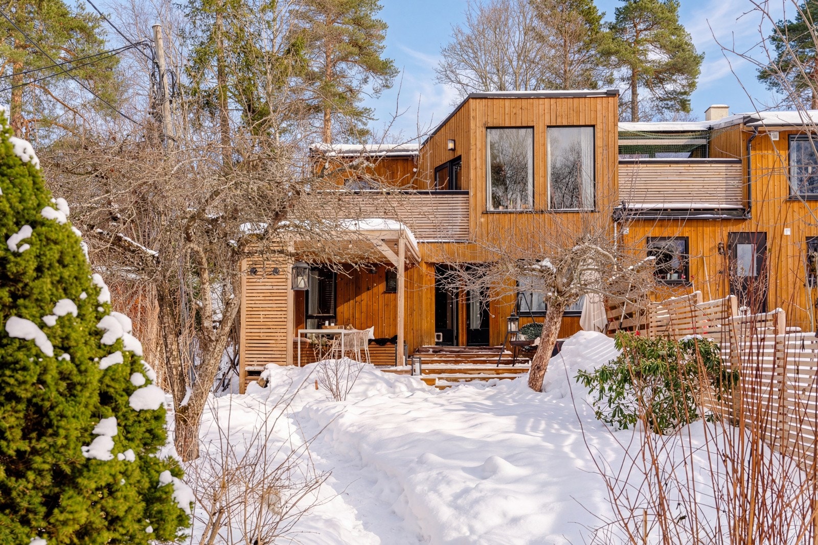 Velkommen til Fredheimveien 9 E, presentert av Schala & Partners ved Kjerstin Falkum, tlf. 922 04 707. Galleribilde