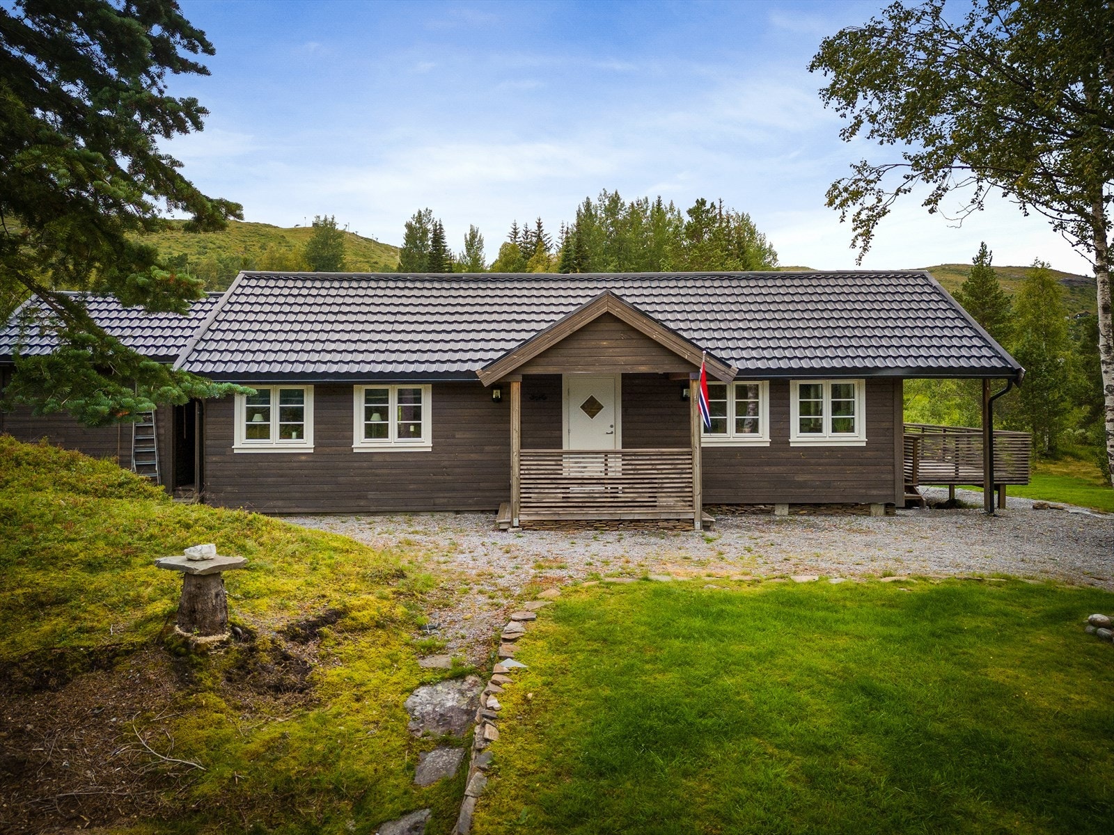 Eiendommen består av to tomter med et samlet areal på hele 3,6 mål Galleribilde