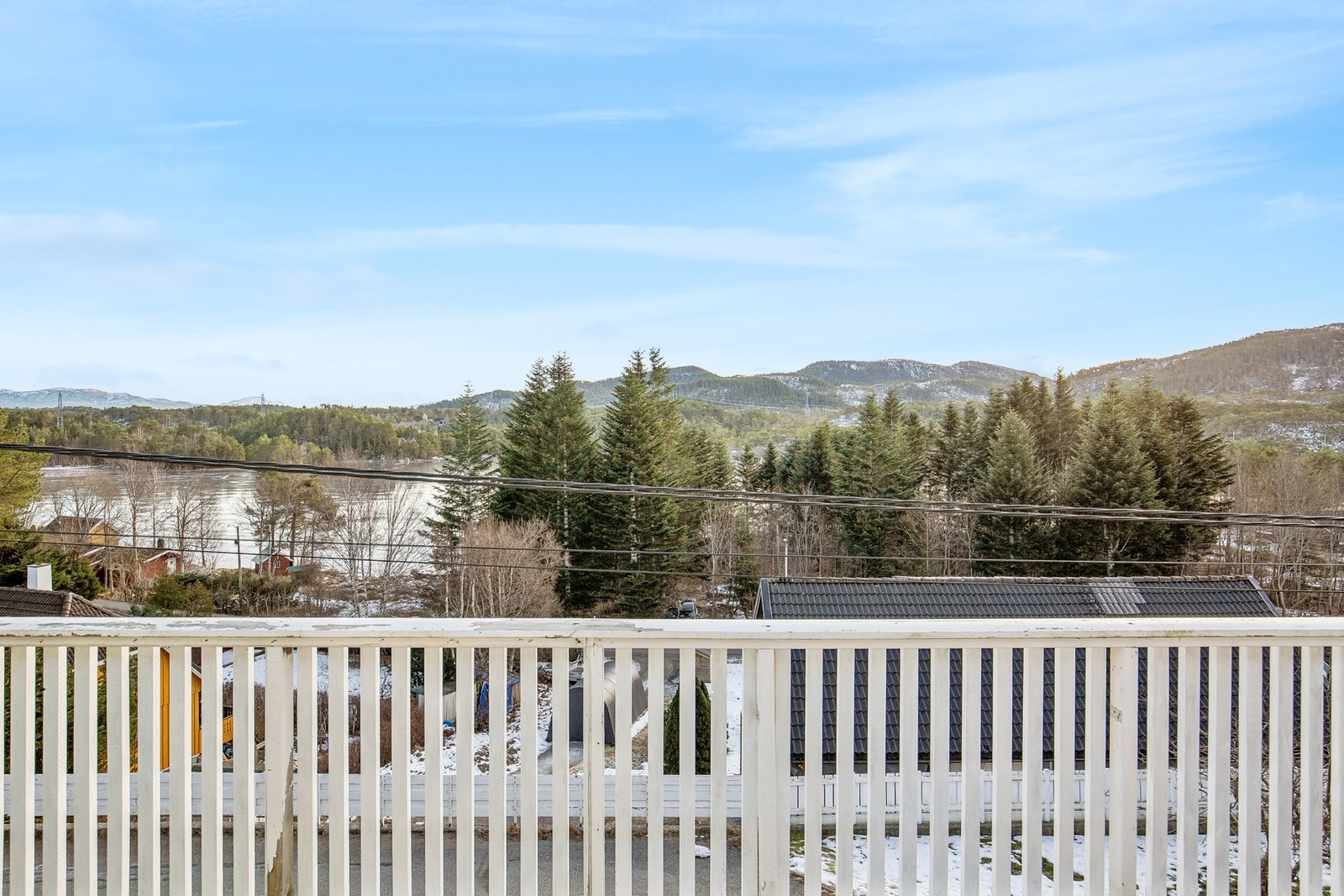 God utsikt mot Rensvikvatnet! Galleribilde