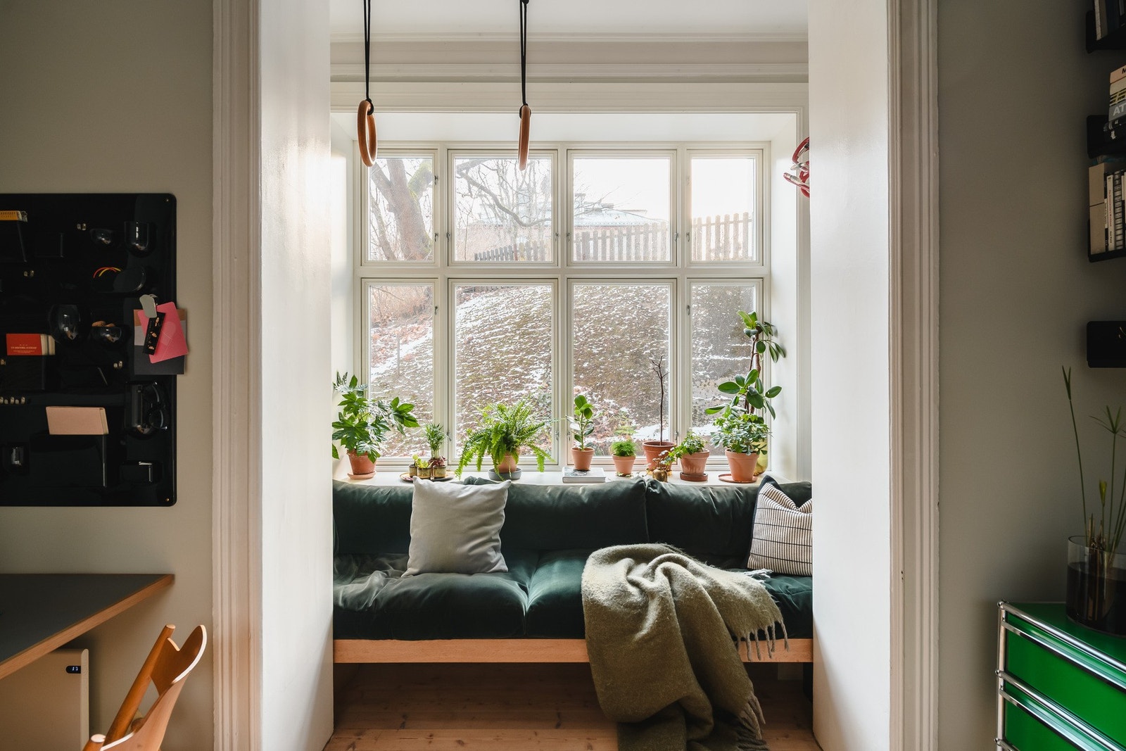 Det andre soverommet har en plassbygd 'day-bed' som gir fleksibel bruk av rommet. Galleribilde