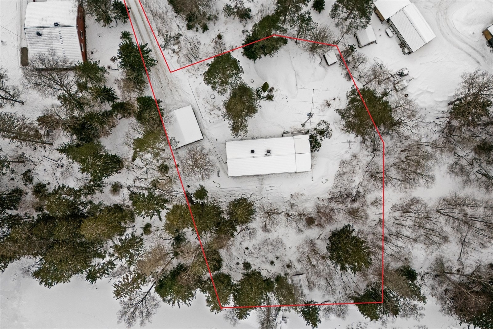 Oversiktsbilde tomt Galleribilde