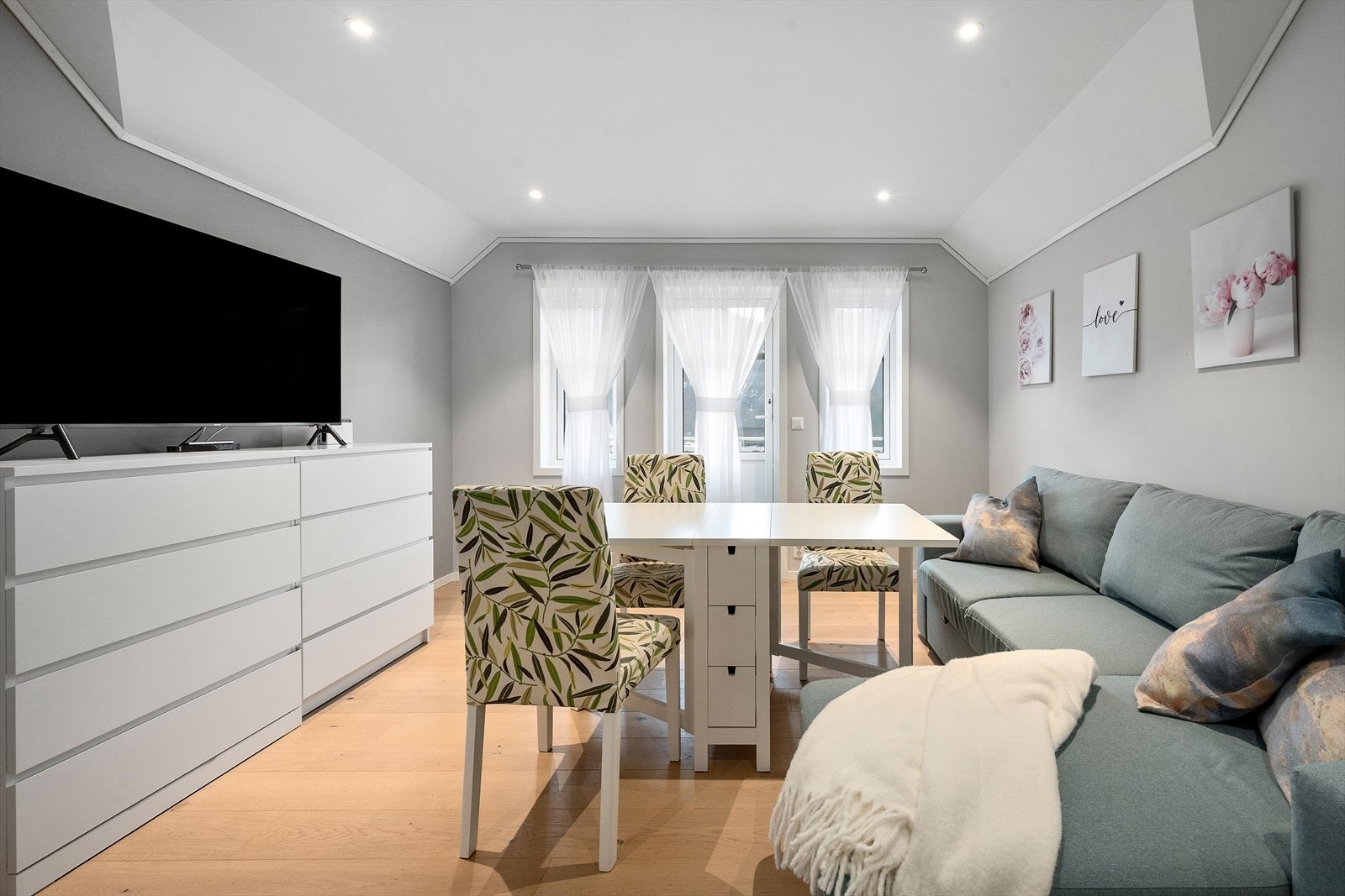 Loftstue Galleribilde