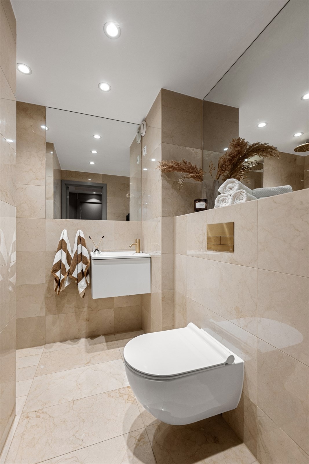 Baderommet er rehabilitert i 2021. Galleribilde