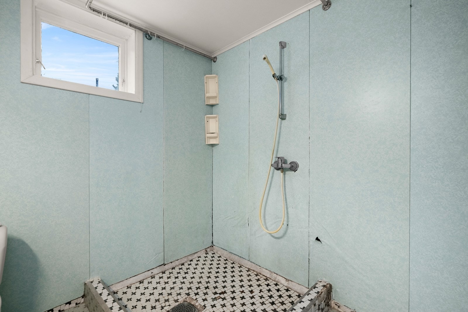 Bad sokkel Galleribilde