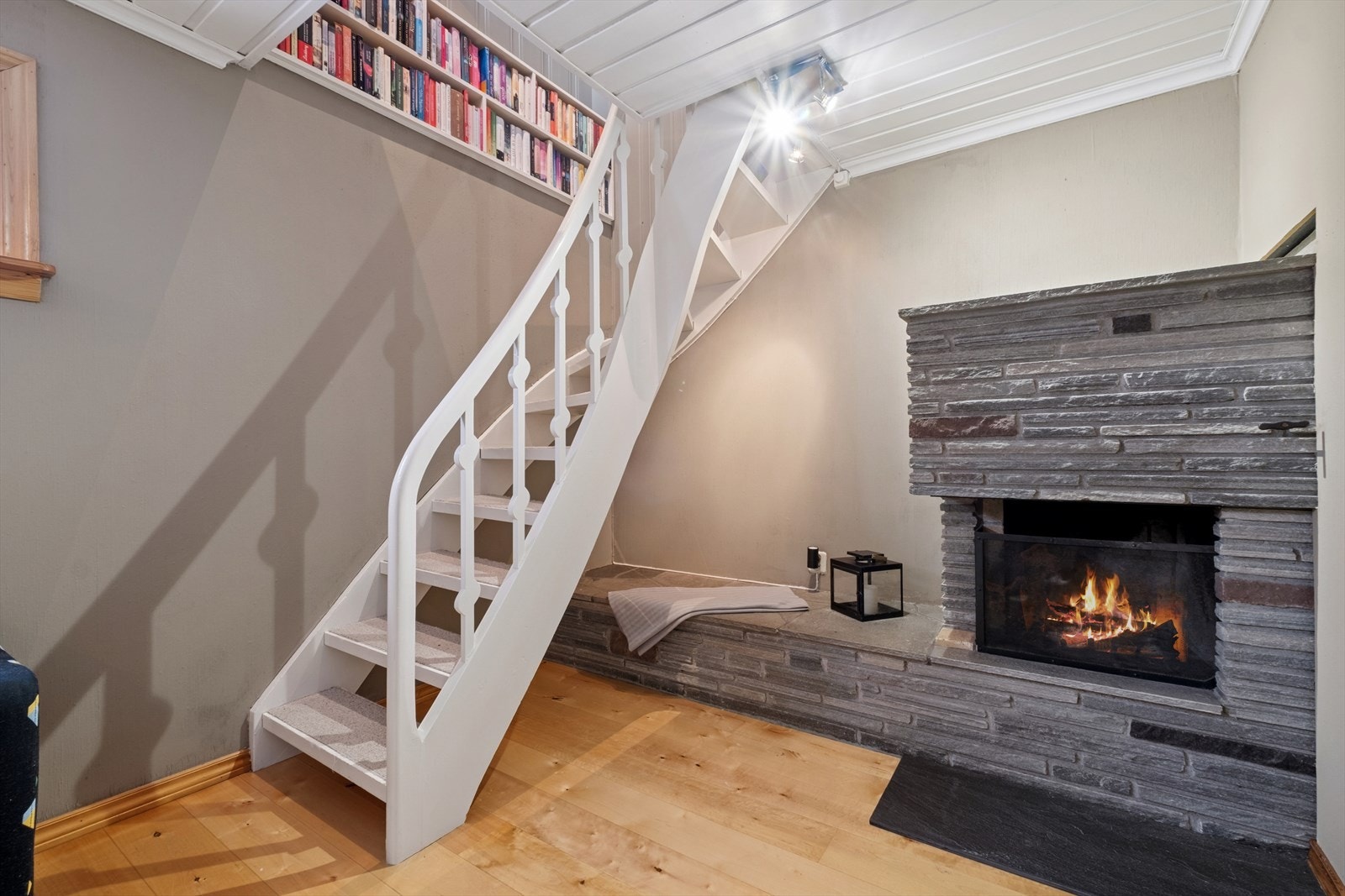 Kjellerstue Galleribilde