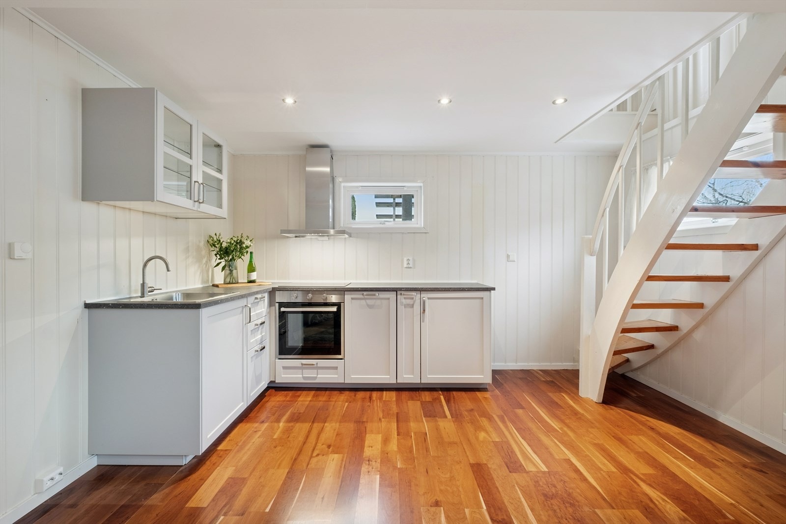 Nytt kjøkken i "Hybel" Galleribilde