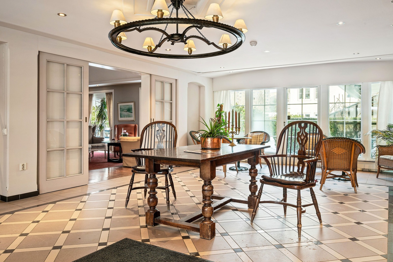 Flott inngangsparti Galleribilde