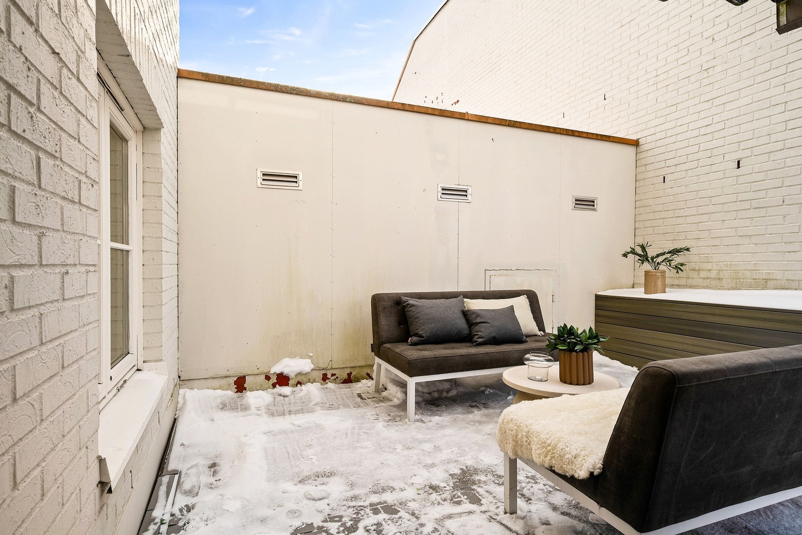 Egen privat terrasse på hele 28 kvm Galleribilde