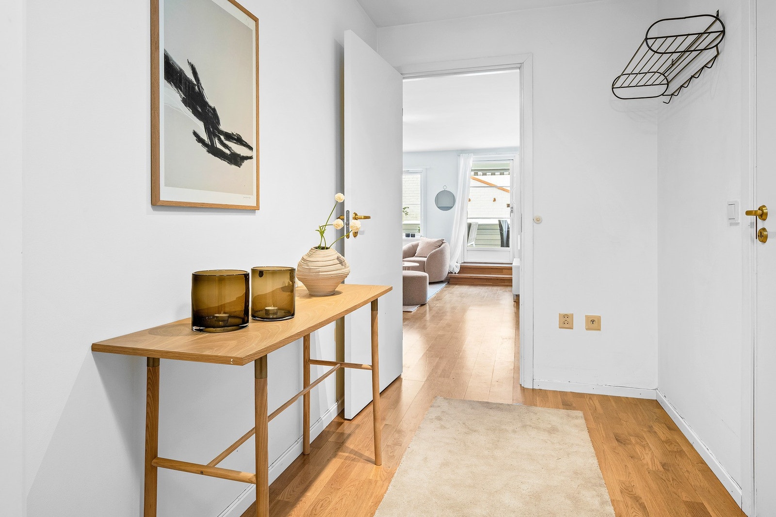 Gang mot stue Galleribilde