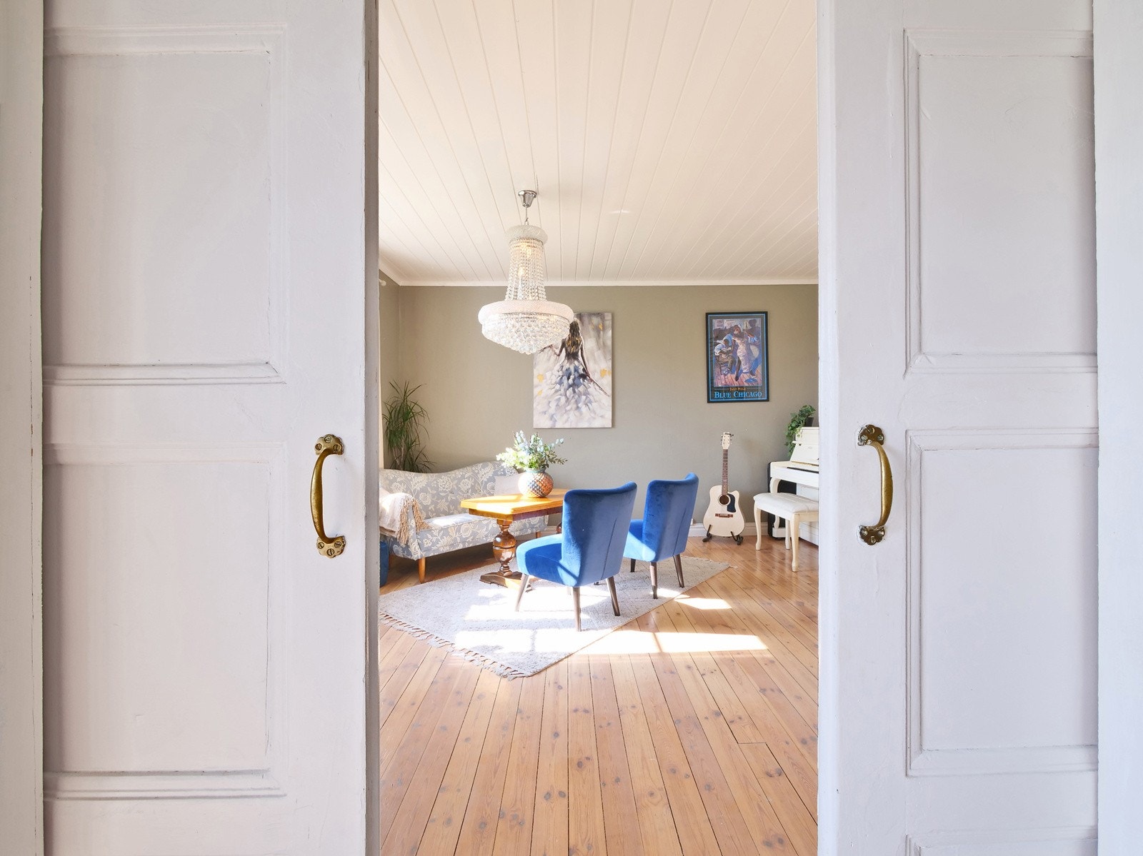 xP1215339 stua Galleribilde