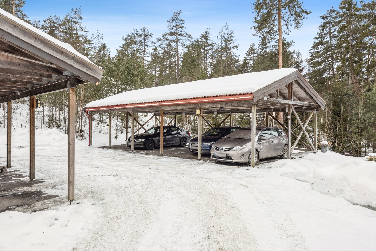 Biloppstillingsplass Galleribilde