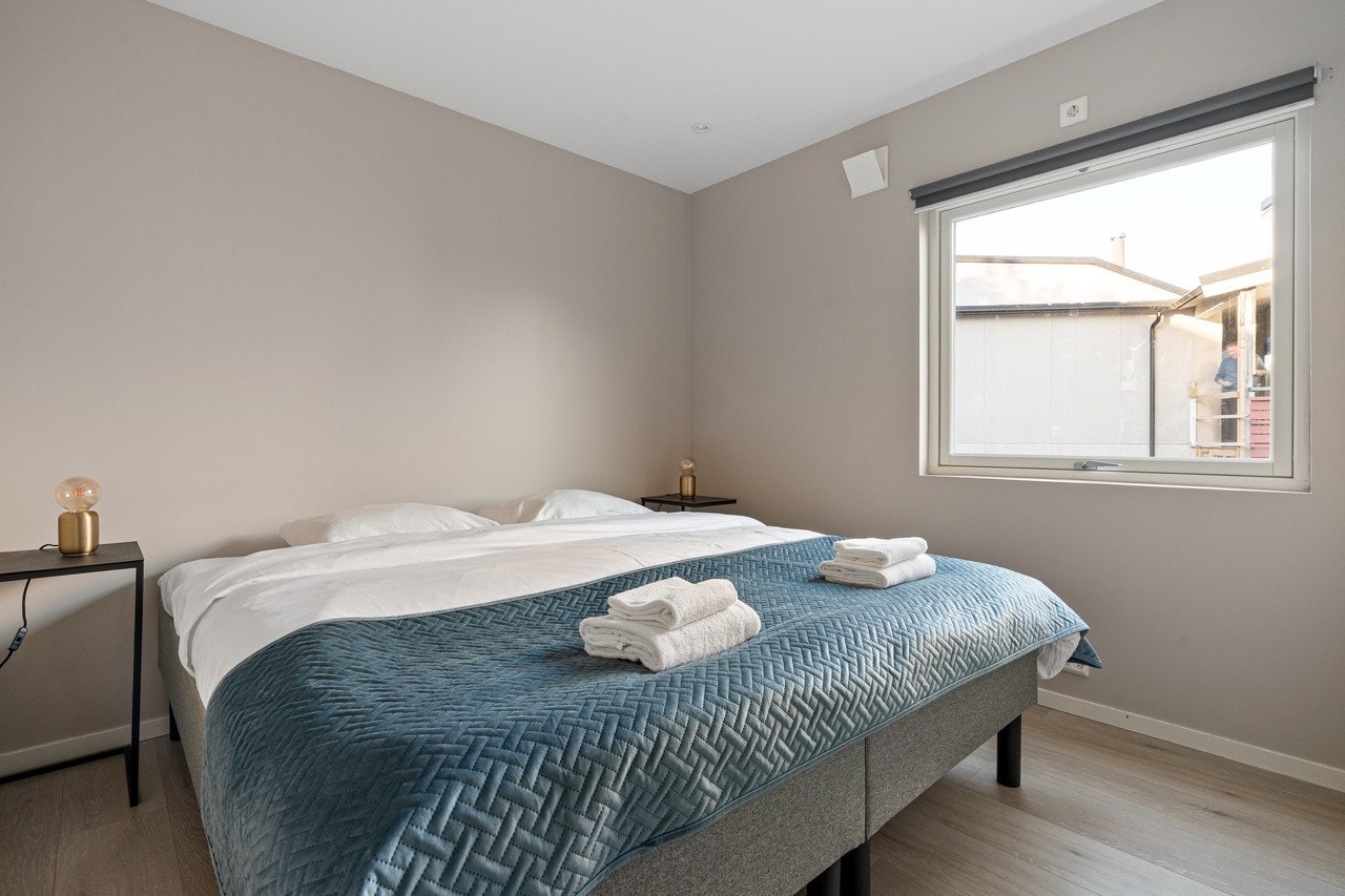 Soverom 1 - 180cm senger Galleribilde