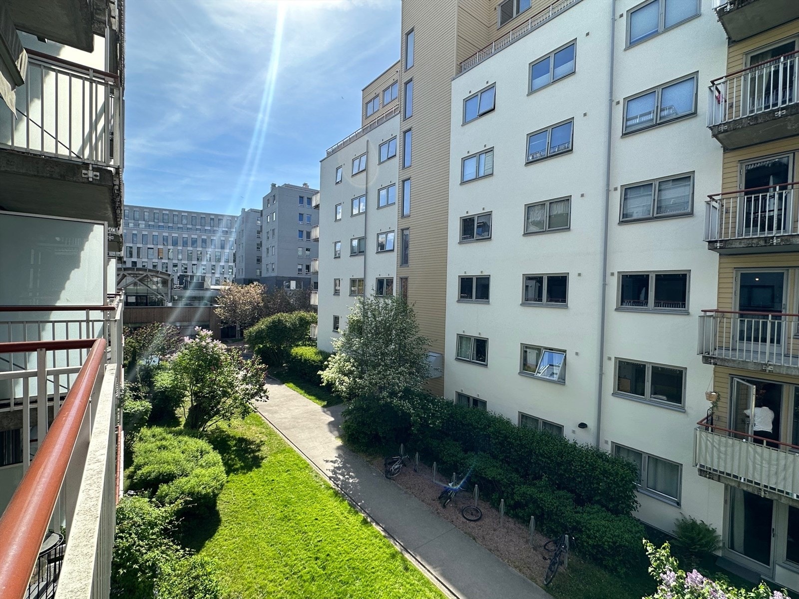 Her vil dere tilbringe mange hyggelige sommerkvelder. Selger sitt eget bilde tatt i mai. Galleribilde