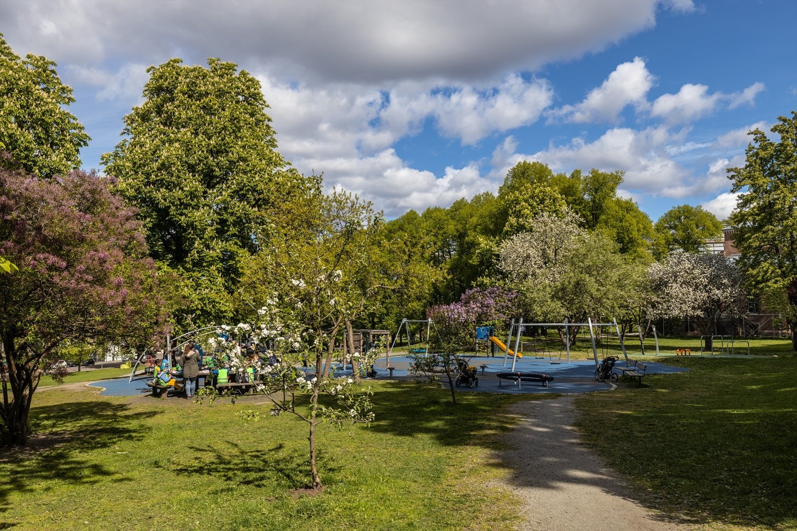 Det er flere flotte parker i nærområdet. Galleribilde