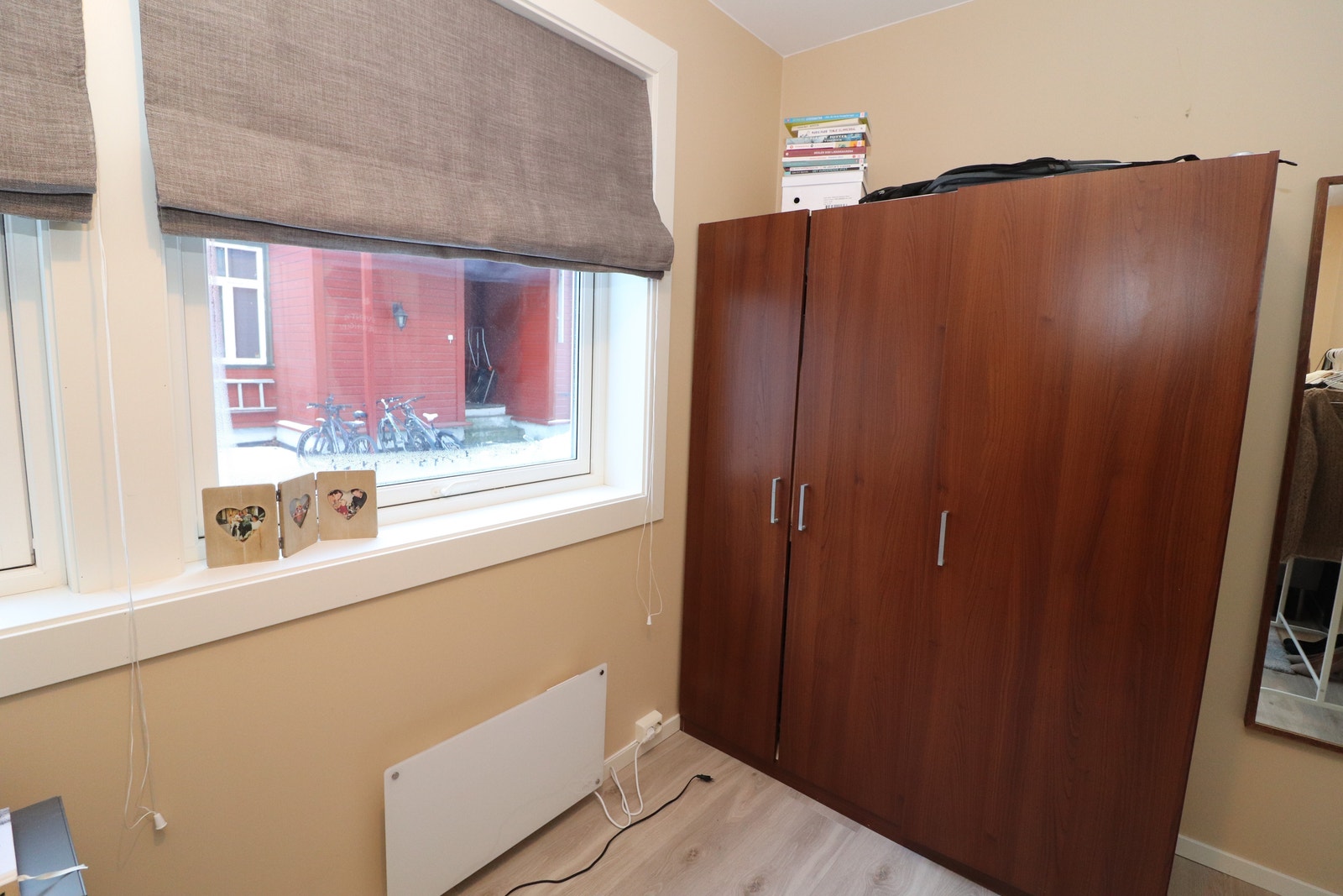 Sov 1
Begge soverommene har god størrelse. Galleribilde