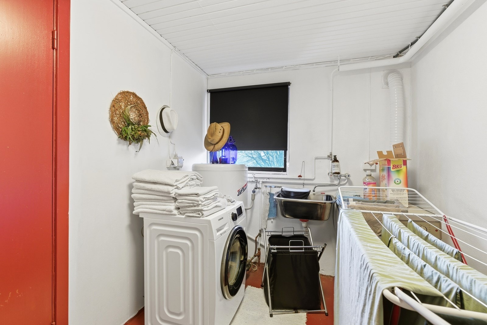 Vaskerom. Galleribilde