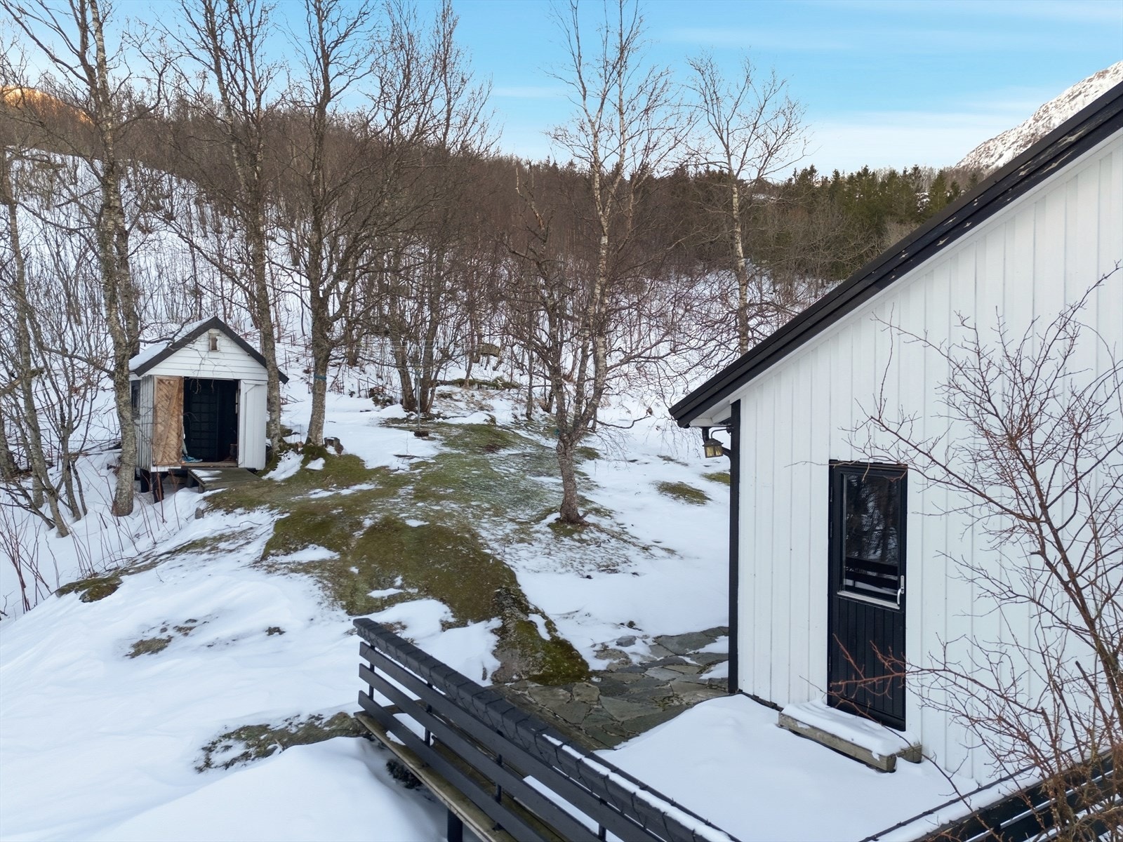 Utebod. Galleribilde