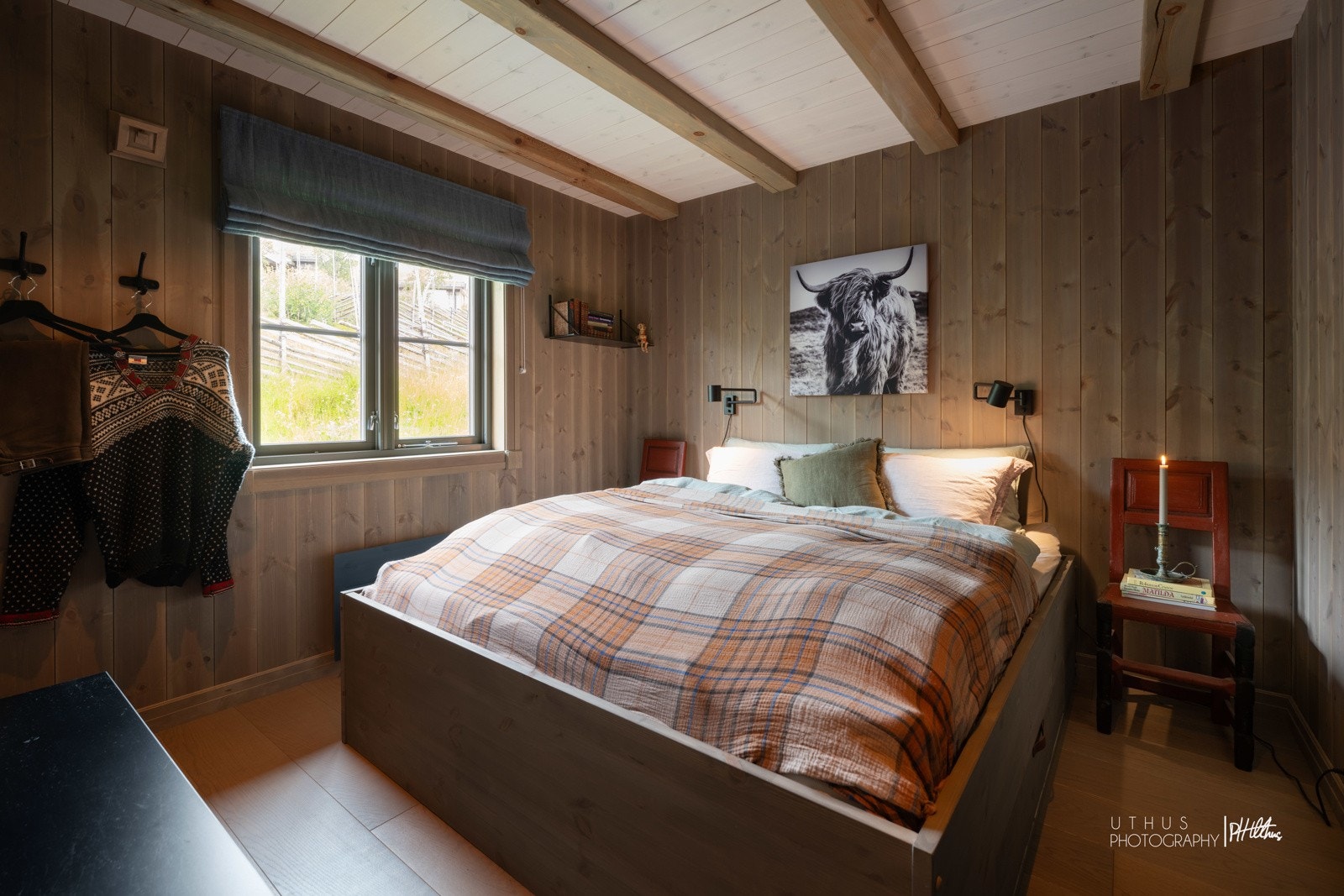 I første etajse er det to fine, store soverom Galleribilde