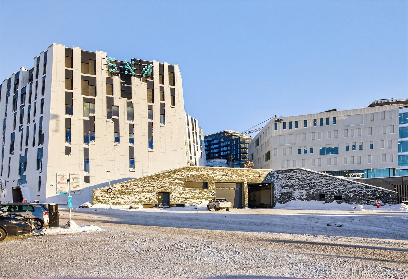 Med SNØ i nærheten får du et unikt aktivitetstilbud med helårs alpint, langrenn og treningstilbud, kun en liten kjøretur fra boligen. Galleribilde