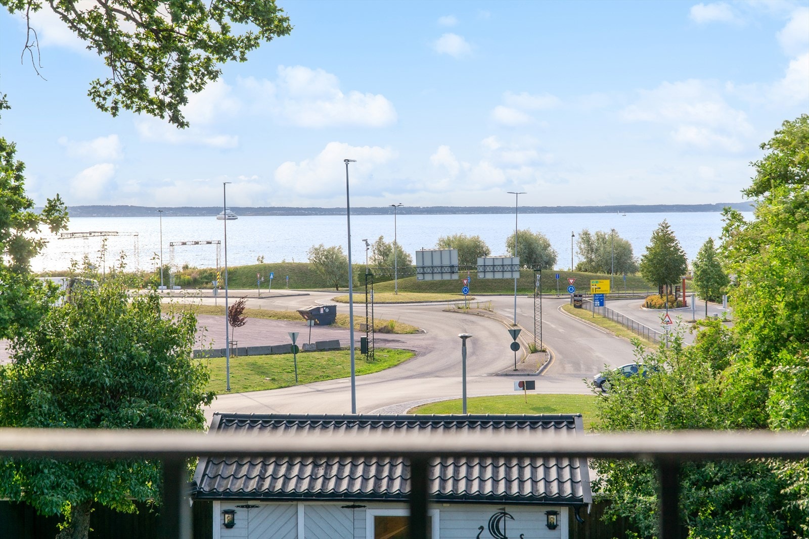 Utsikten på sommeren Galleribilde