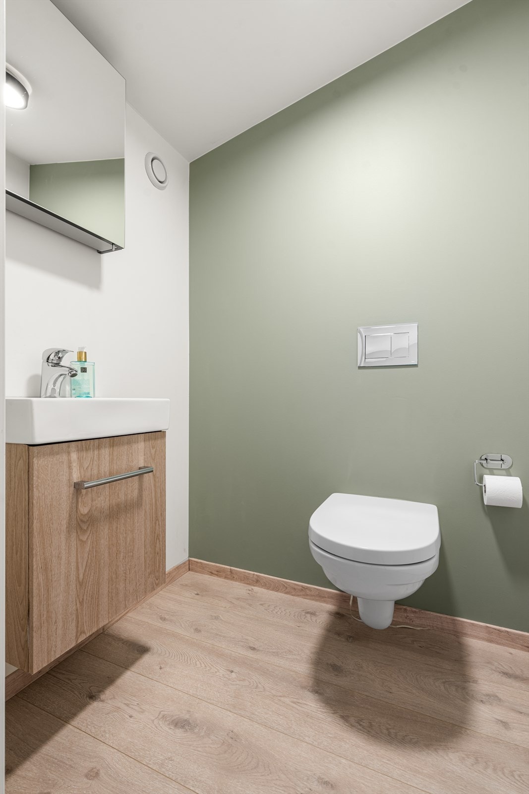 Eget wc-rom i øverste etasje. Galleribilde