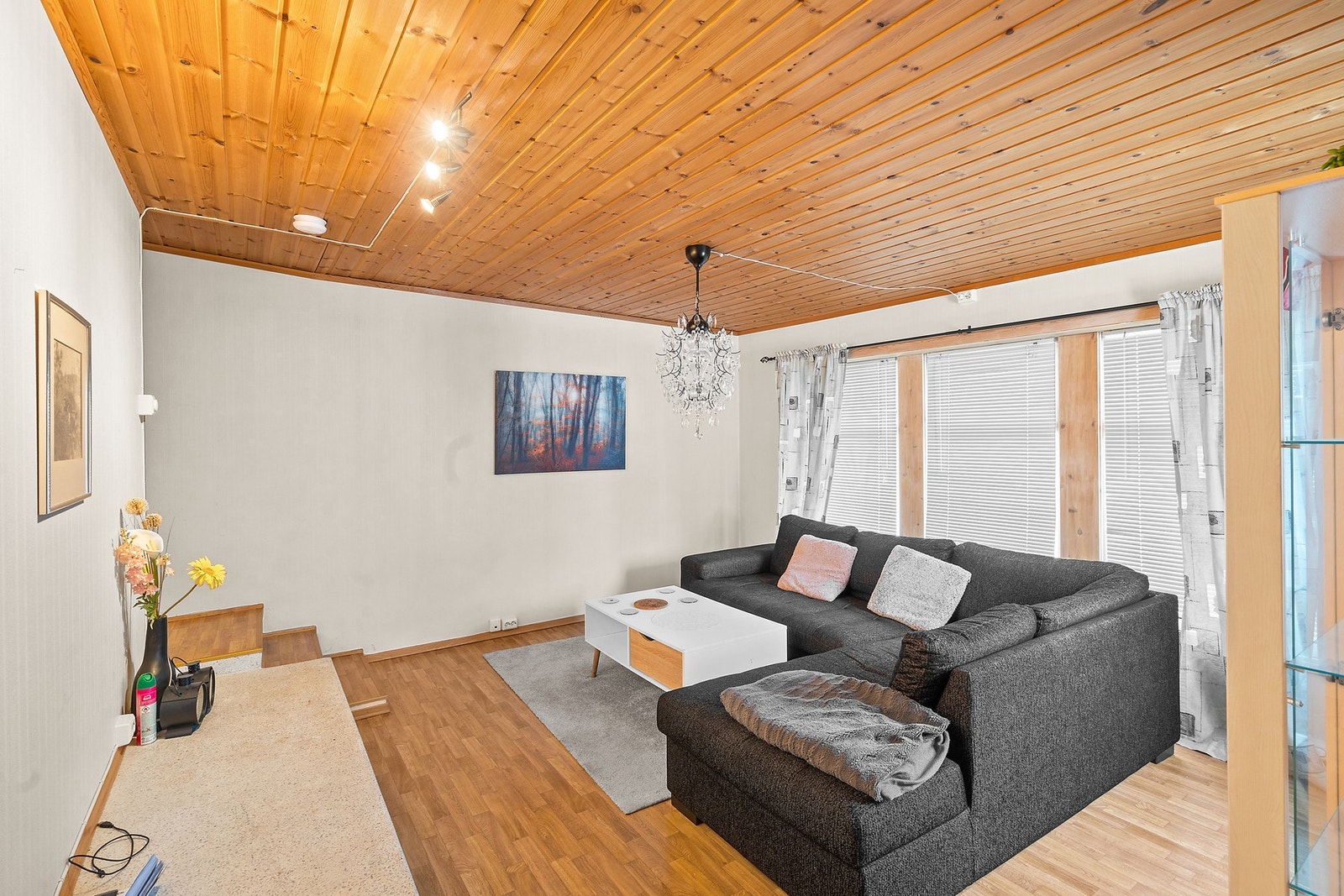 Kjeller - Stuen Galleribilde