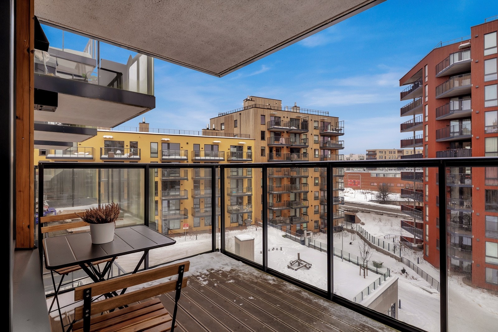 En lekker og innbydende 2-roms i moderne bygg fra 2024. Galleribilde