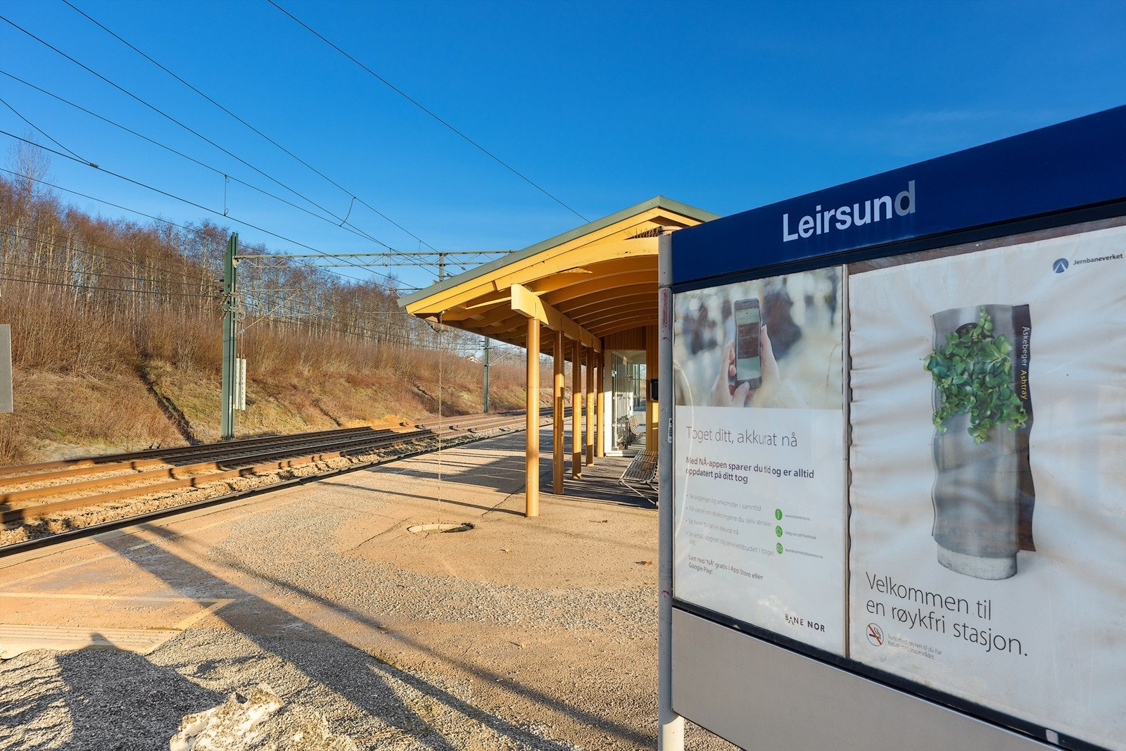 2 ganger i timen ( :55 og :25) tar toget deg til Lillestrøm og videre til Oslo S fra Leirsund stasjon Galleribilde