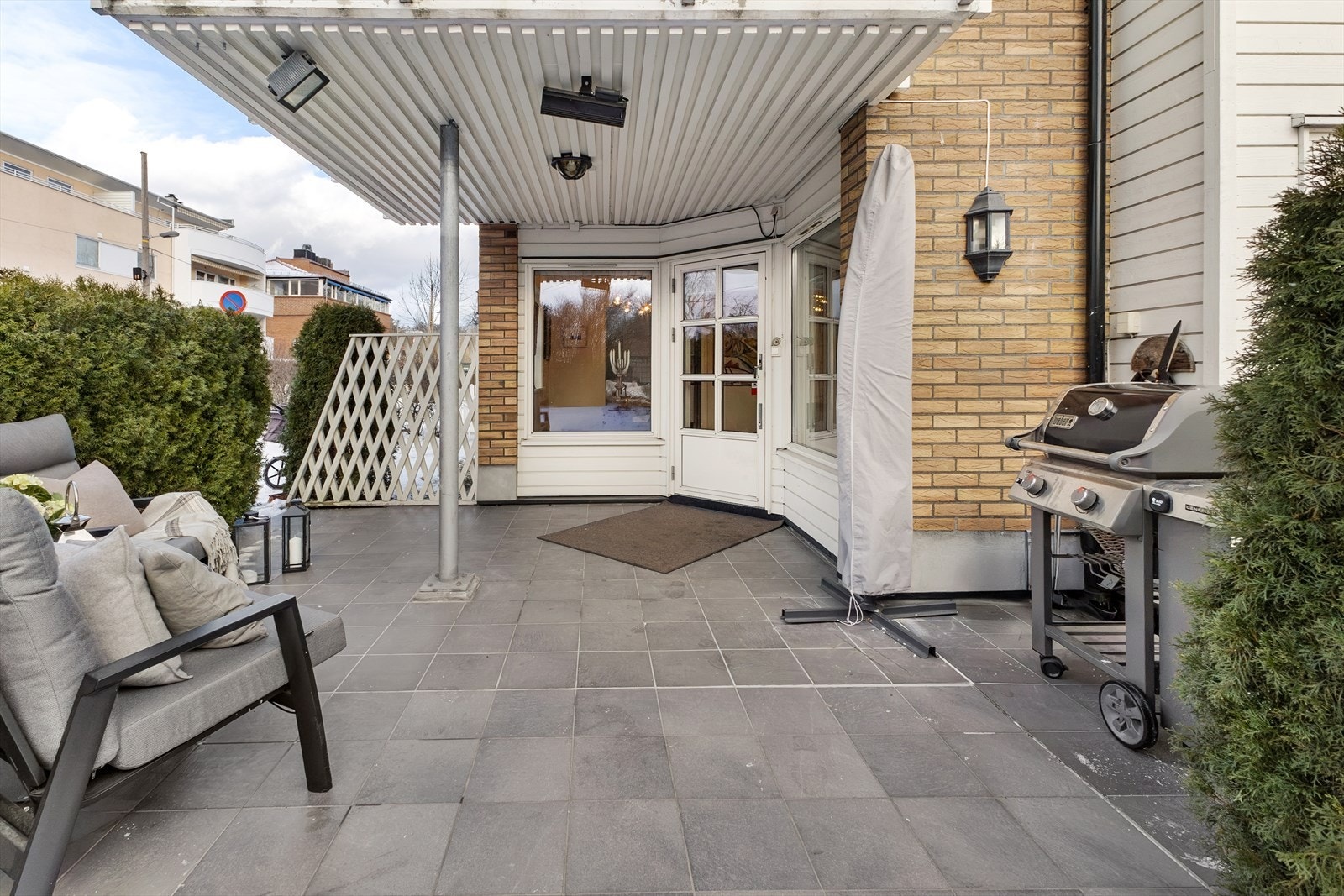 Leiligheten er vestvendt med kveldssol! Galleribilde