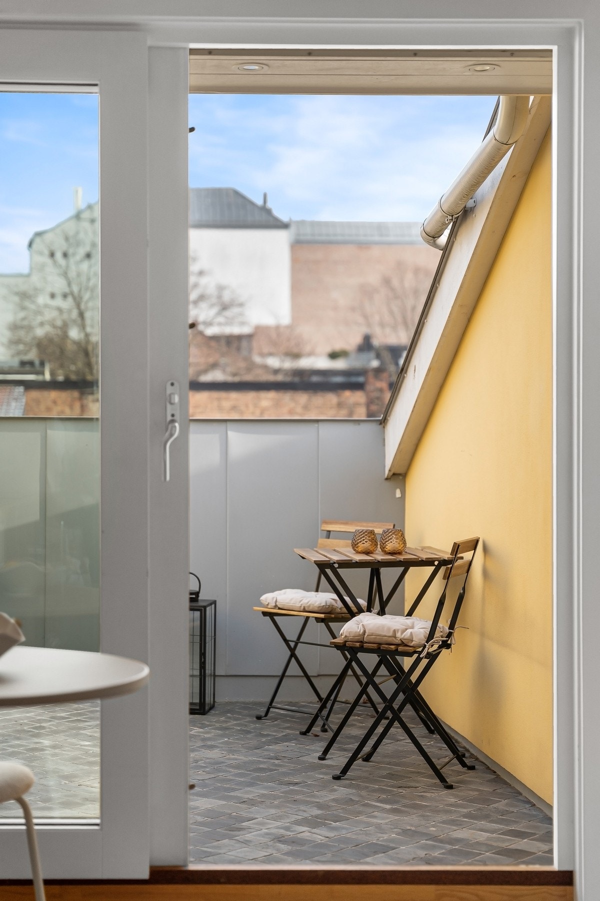 Uteplassen vil garantert verdsettes på varme sommerdager. Galleribilde