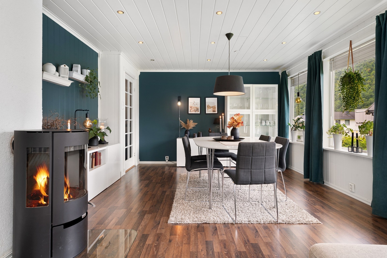 Den fine vedovnen varmer godt. Foto: Espen A. Istad / STUDIO ISTAD Galleribilde