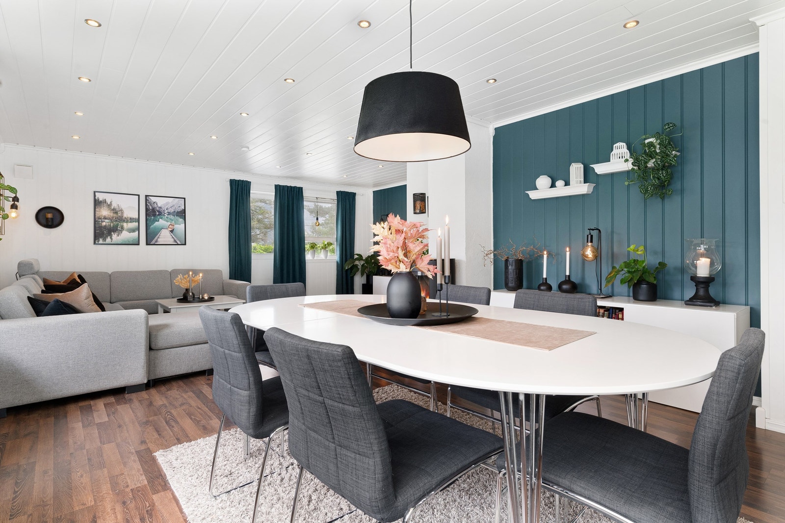 Spiseplass. Foto: Espen A. Istad / STUDIO ISTAD Galleribilde