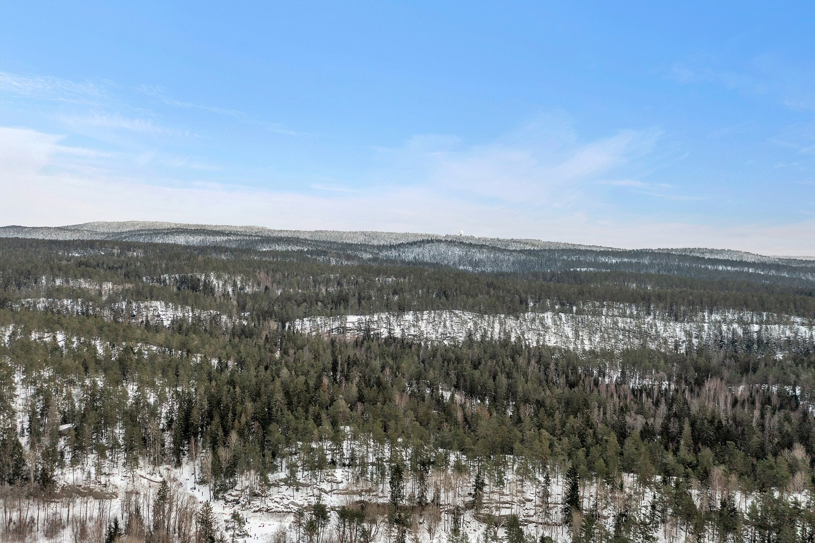 Østmarka er et eldorado for friluftsliv, med et omfattende nettverk av stier og løyper. Galleribilde