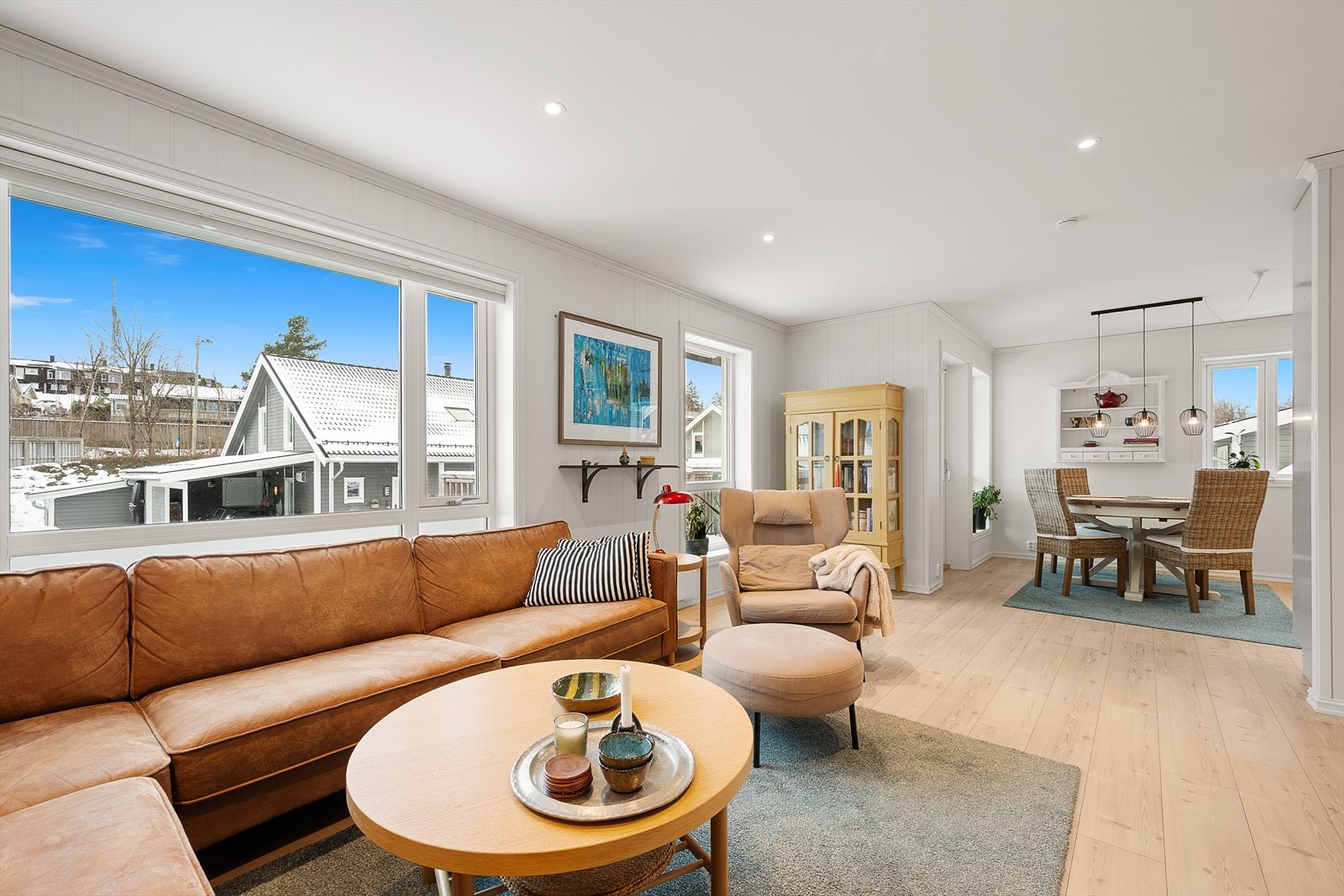 Åpen stue og kjøkkenløsning Galleribilde