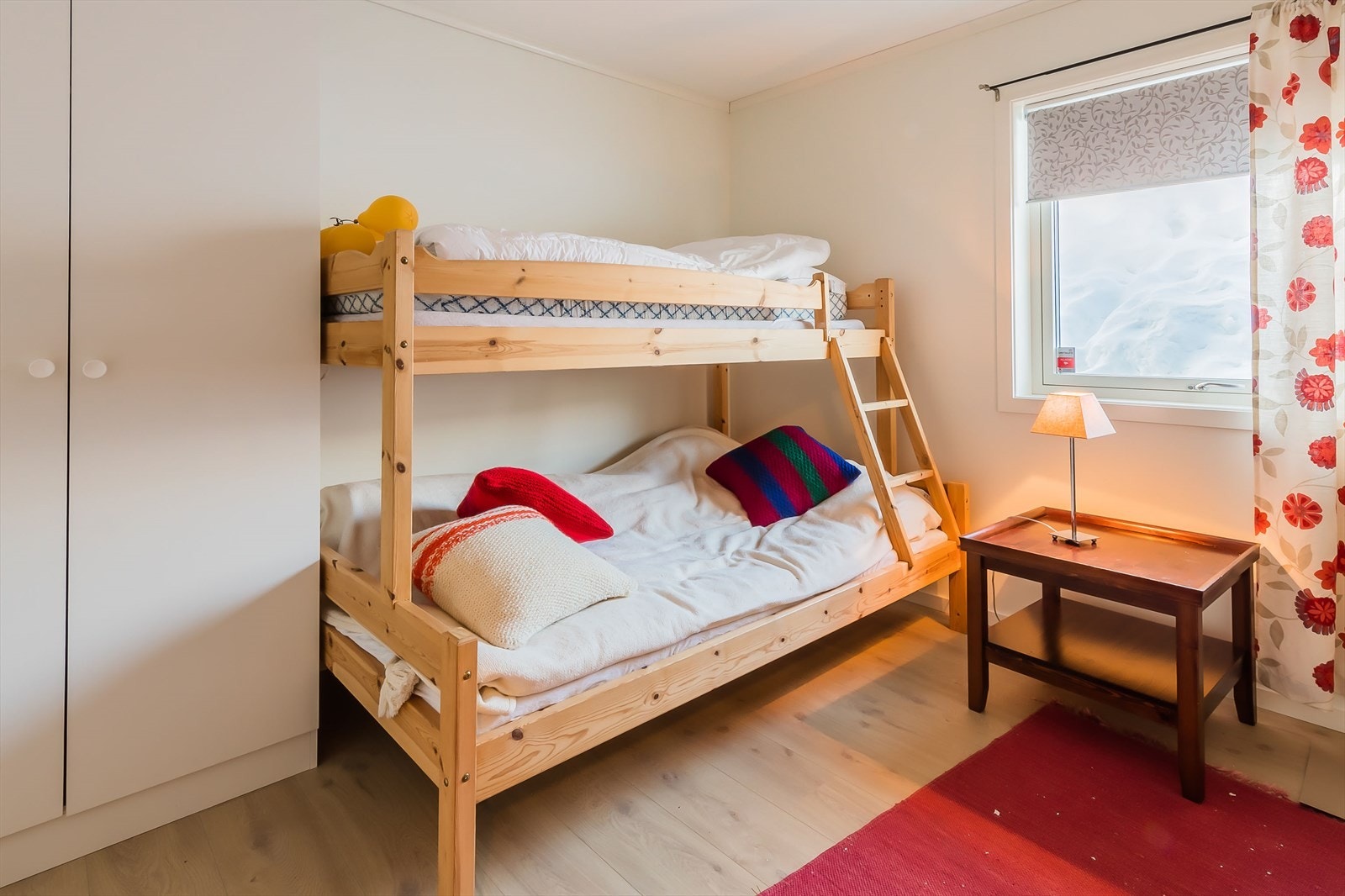 Egen hybel / soverom i felleshus -mulighet for overnatting av gjester Galleribilde