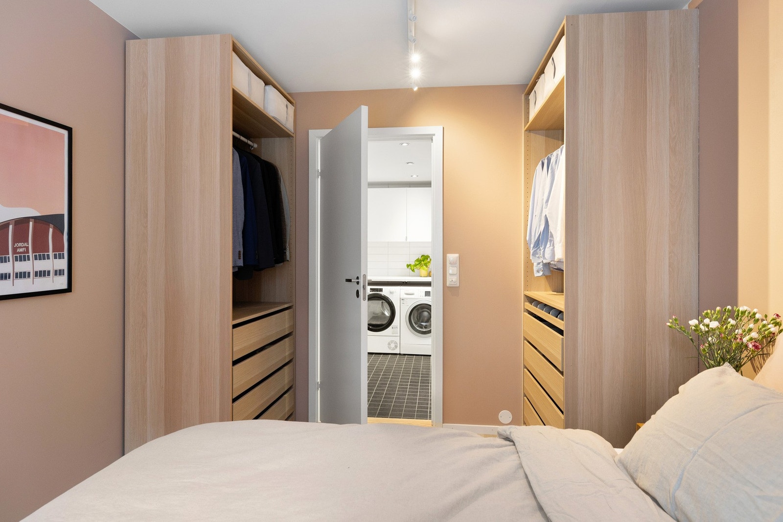 Fra rommet har du tilgang til et eget bad! Galleribilde