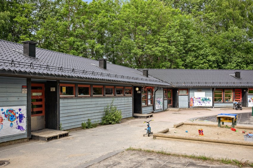 Solfjellet barnehage med 6 minutters gange fra boligen, med trygge omgivelser Galleribilde