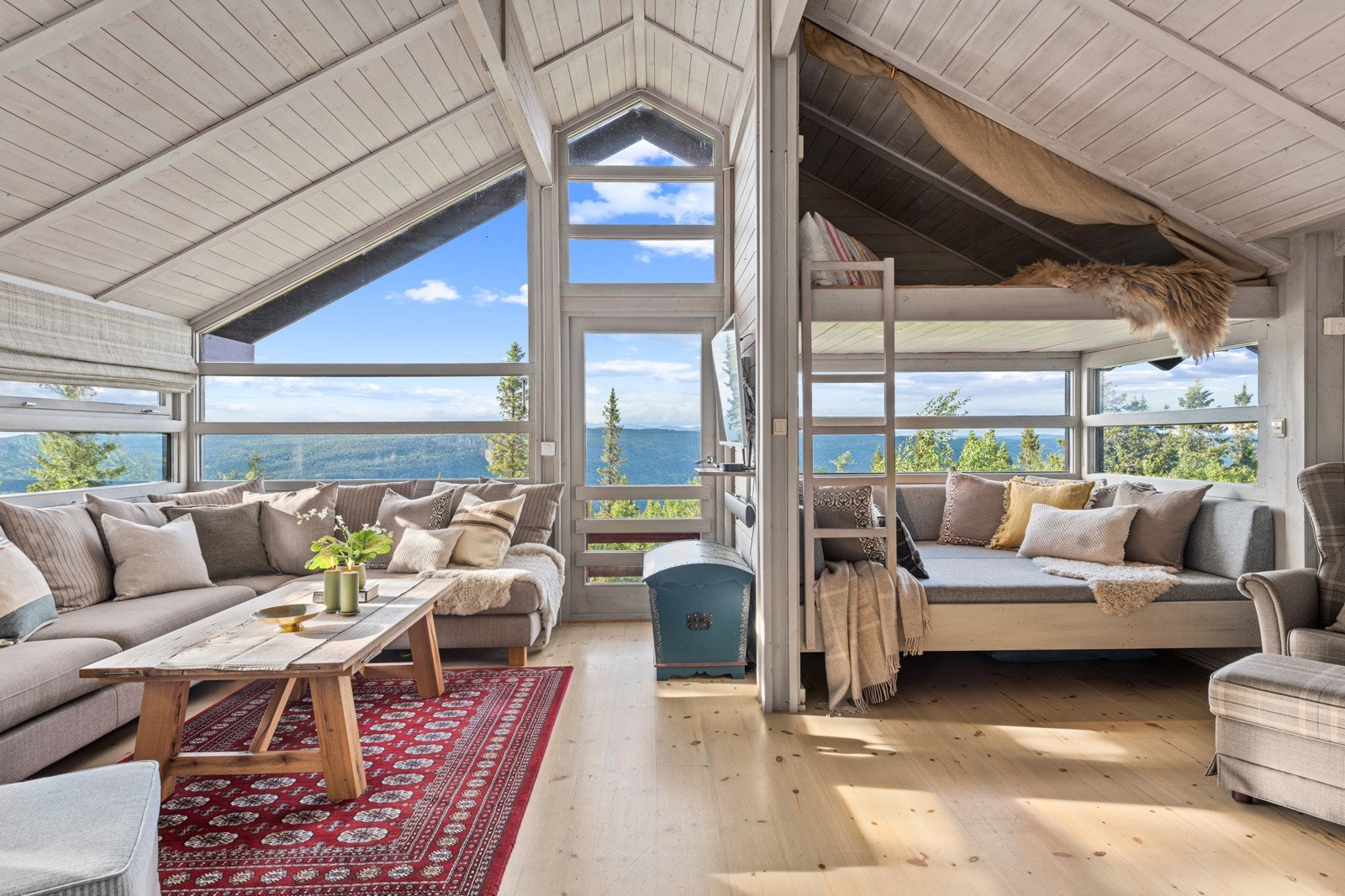 Eiendomsmegler Jannike Seljevoll Herleiksplass ønsker velkommen til Orrelie 64 Galleribilde