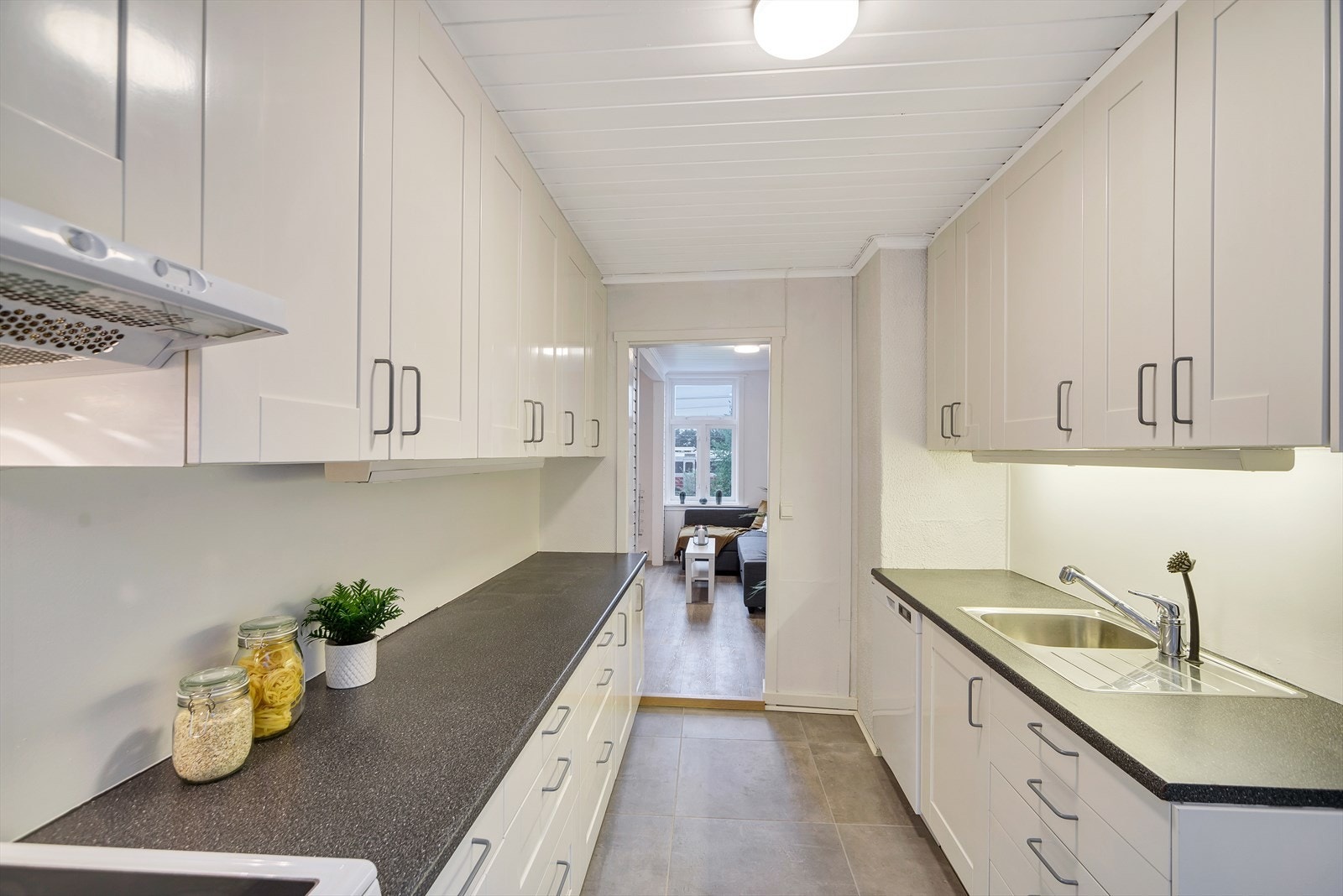 Pent kjøkken med ... Galleribilde