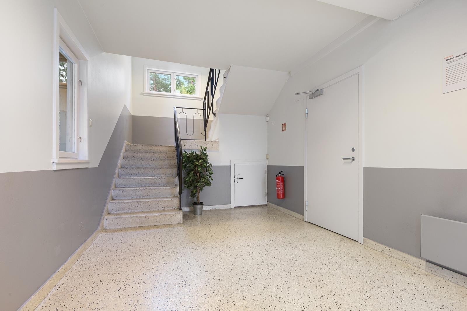 Pent inngangsparti Galleribilde