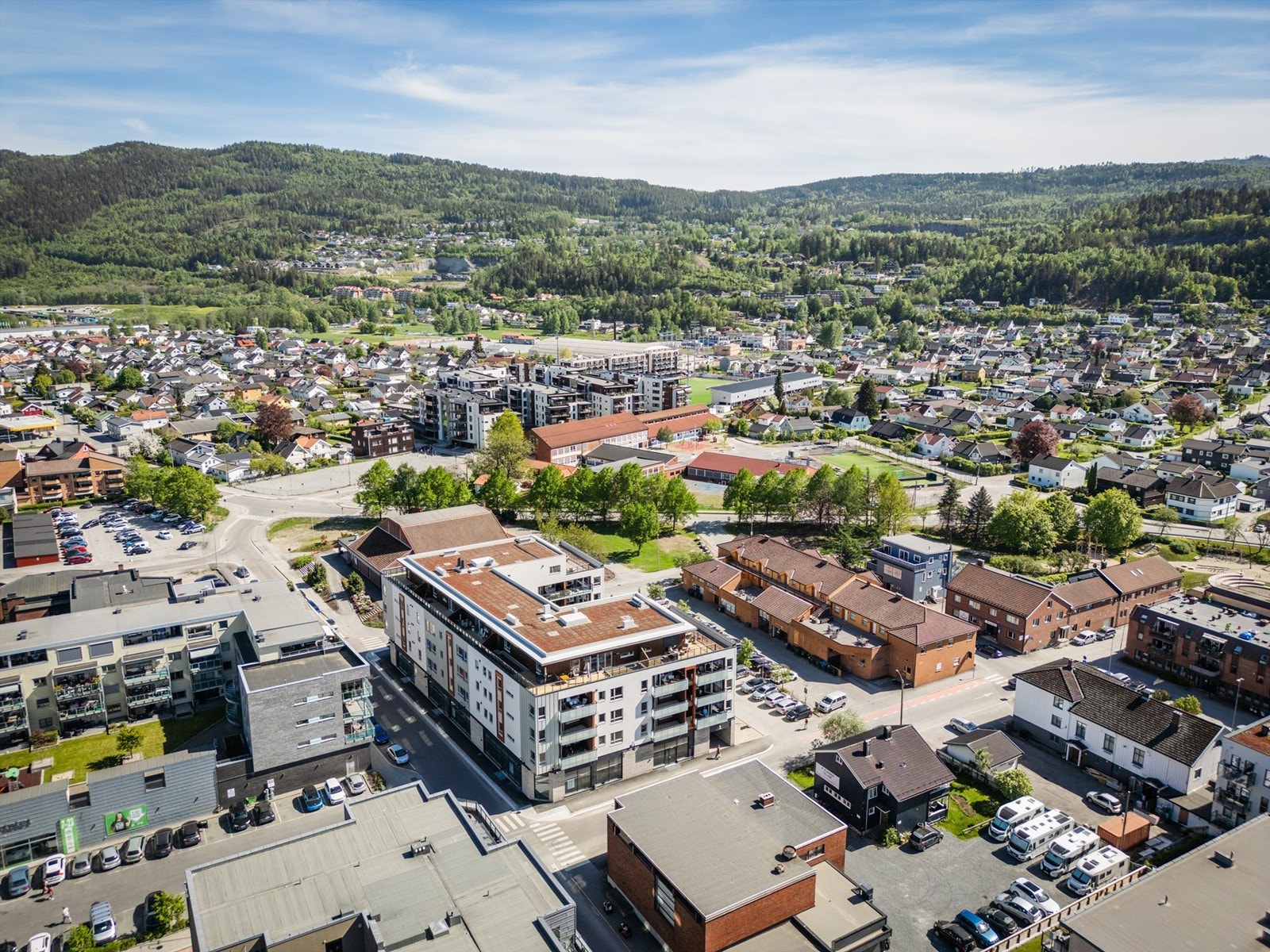 Meget sentral beliggenhet i sentrum av Mjøndalen Galleribilde