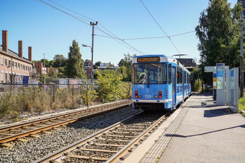 Nærmijø - trikk i umiddelbar nærhet Galleribilde