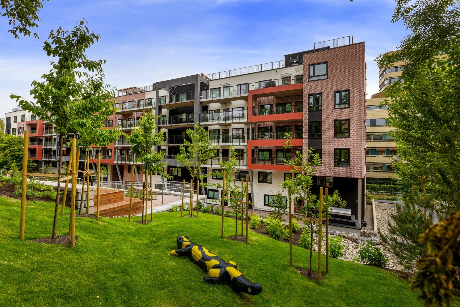 Bygget er omrkanset av vakre fellesområder. Galleribilde