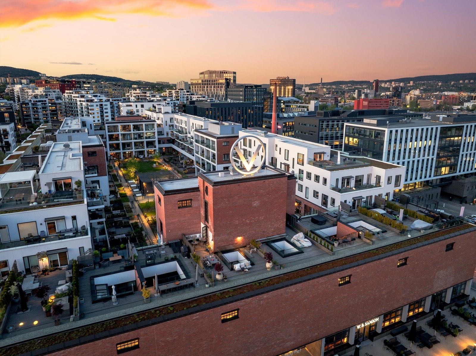Bøkkerveien 12D ligger i det attraktive området Hasle i Oslo. Galleribilde