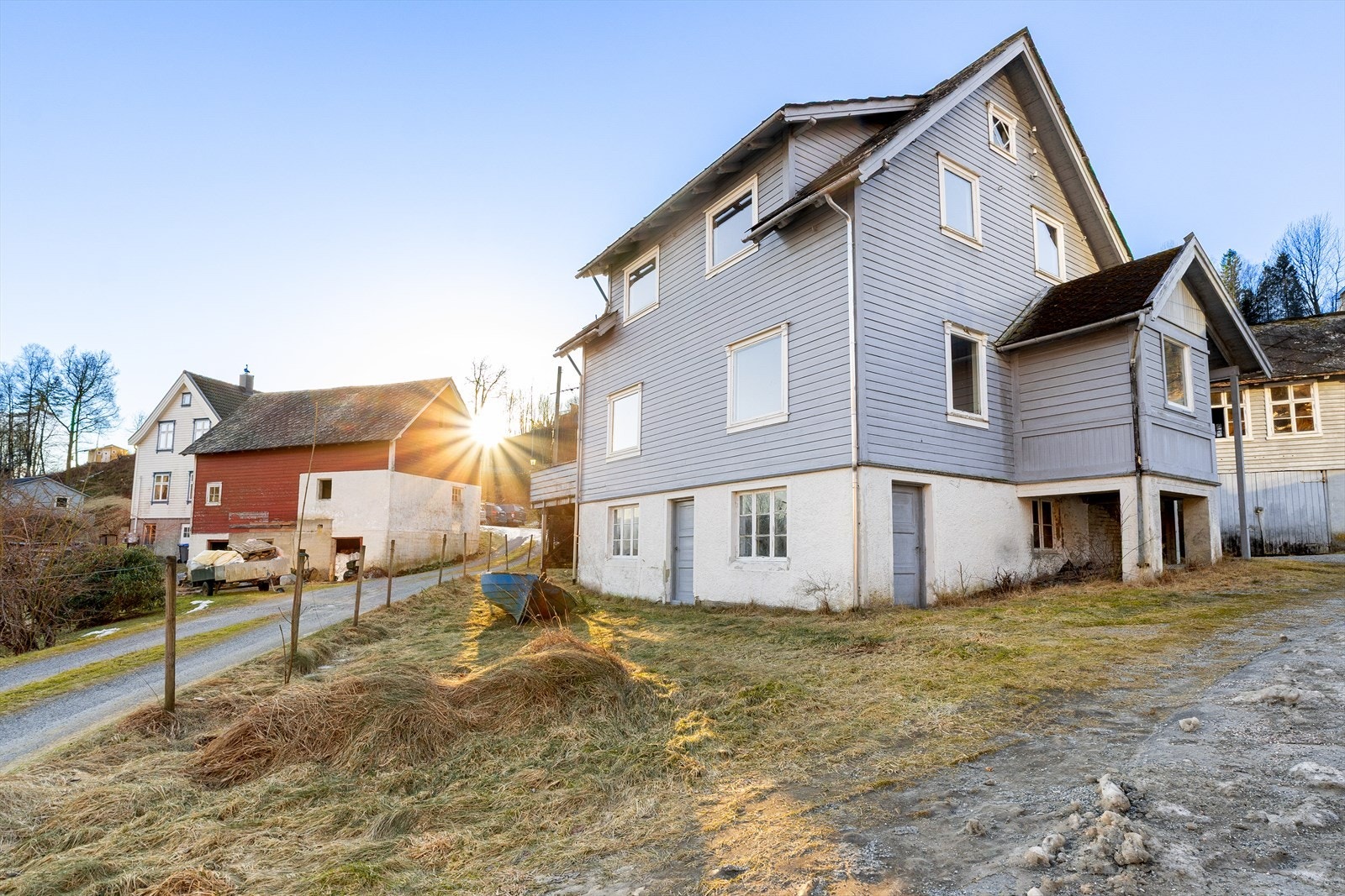 - Romslig tomt på 575,4 m² - Galleribilde