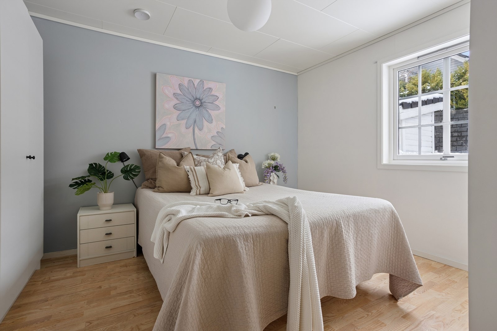 Det er totalt 4 soverom i boligen. Galleribilde